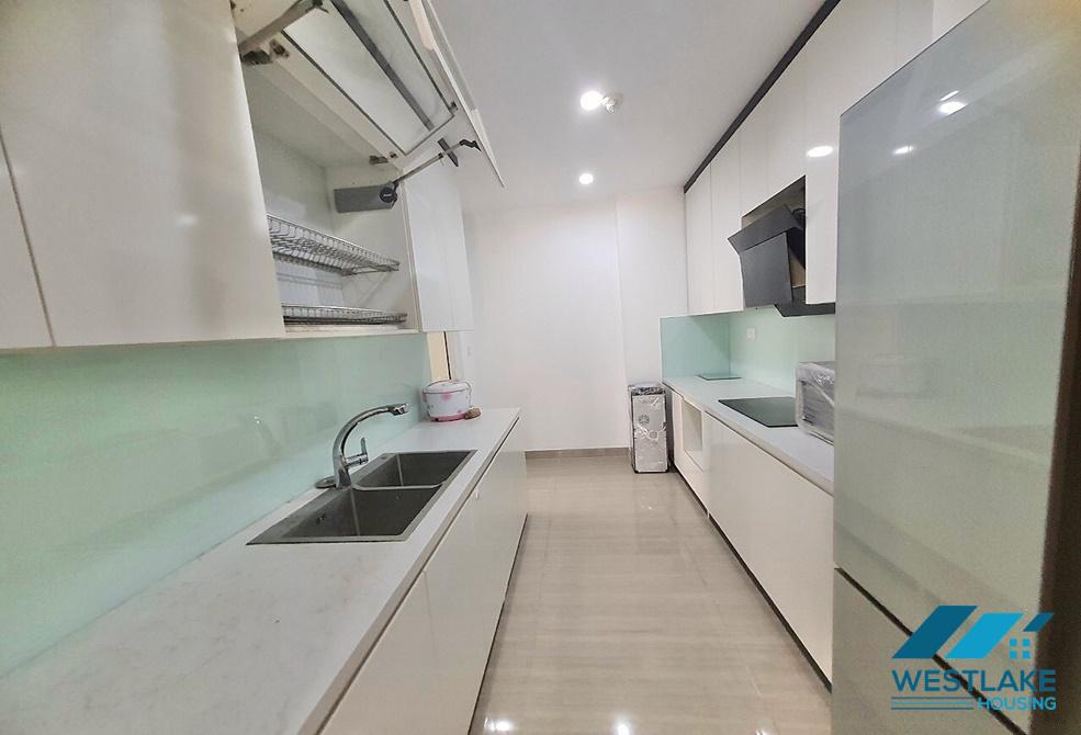 Cho thuê căn hộ 3 phòng ngủ hoàn toàn mới tại Ciputra, Tây Hồ Cho thuê căn hộ 3 phòng ngủ hoàn toàn mới tại Ciputra, Tây Hồ