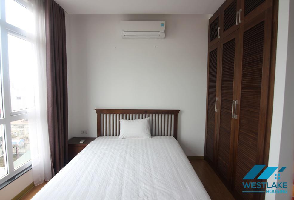 Affordable price 2 bedrooms apartment for rent in Xuan Dieu area, Tay Ho, Ha Noi Affordable price 2 bedrooms apartment for rent in Xuan Dieu area, Tay Ho, Ha Noi