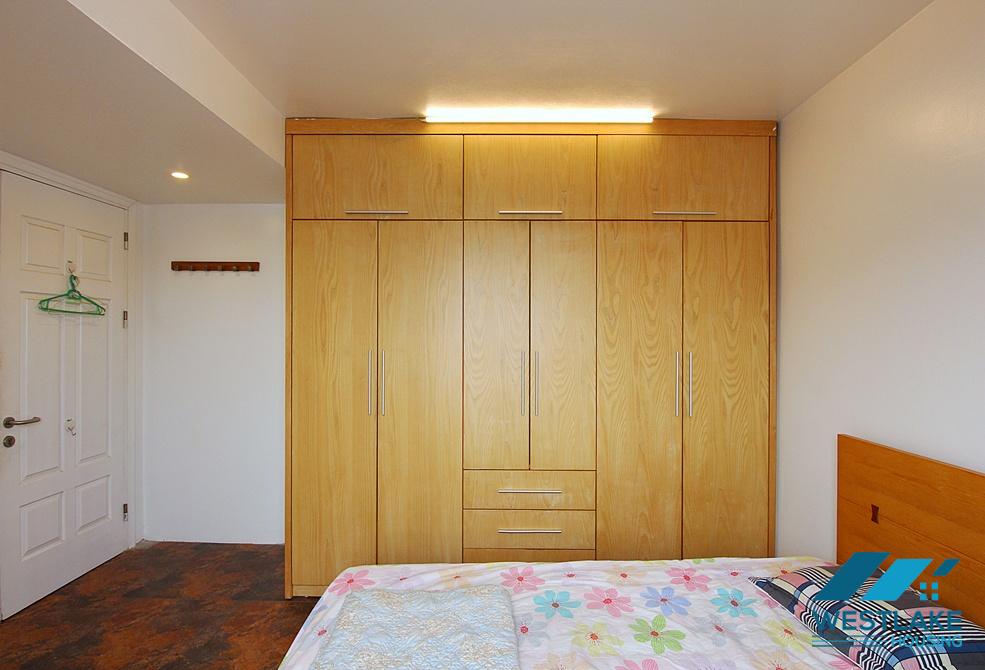 Good price one bedroom apartment in Xuan Dieu area, Tay Ho, Ha Noi Good price one bedroom apartment in Xuan Dieu area, Tay Ho, Ha Noi