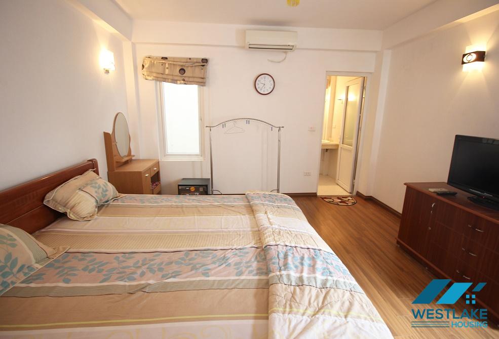 A nice apartment with lake view for rent in Tu Hoa, Tay Ho A nice apartment with lake view for rent in Tu Hoa, Tay Ho