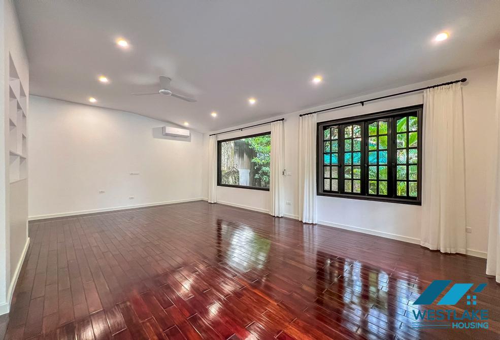 Renovated villa with outdoor swimming pool for rent in Tay Ho area, Ha Noi
