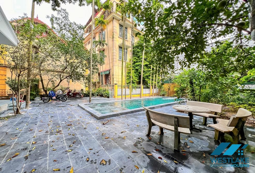 Renovated villa with outdoor swimming pool for rent in Tay Ho area, Ha Noi