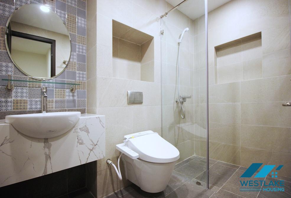 Căn Hộ 1 Phòng Ngủ Có Ban Công Rộng Thoáng Cho Thuê Tại Tây Hồ - Hà Nội Căn Hộ 1 Phòng Ngủ Có Ban Công Rộng Thoáng Cho Thuê Tại Tây Hồ - Hà Nội