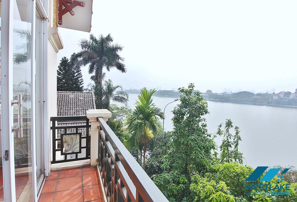 A beautiful villa on lakeside for rent in Tu Hoa, Tay Ho A beautiful villa on lakeside for rent in Tu Hoa, Tay Ho