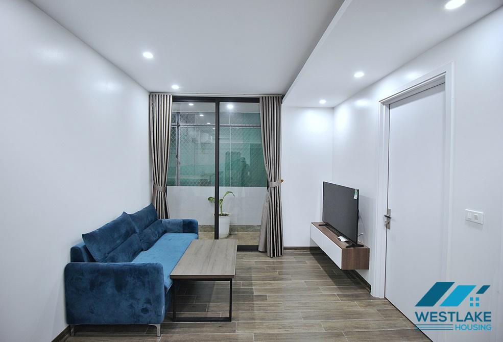 Cho Thuê Căn Hộ 2 Phòng Ngủ Mới Hiện Đại, Chất Lượng Tốt Tại phố Tây Hồ, Hà Nội