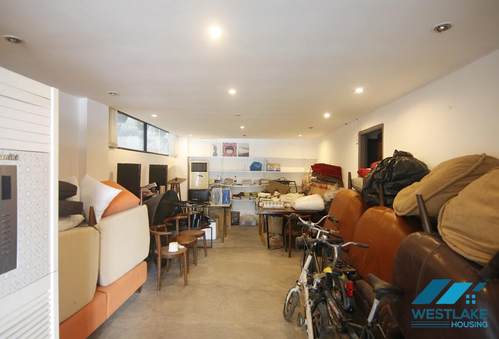 Office, cafe shop for rent in Tu Hoa, Tay Ho