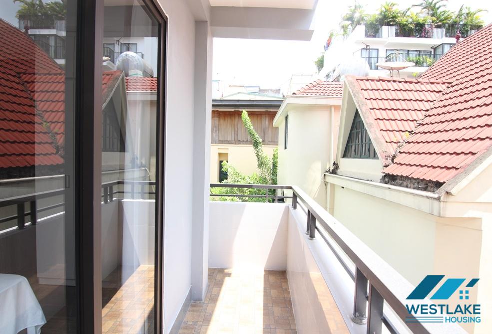 Cho Thuê Căn Hộ 1 Phòng Ngủ Rộng Đẹp, Sáng Thoáng Tại Phố Tây Hồ, Hà Nội Cho Thuê Căn Hộ 1 Phòng Ngủ Rộng Đẹp, Sáng Thoáng Tại Phố Tây Hồ, Hà Nội