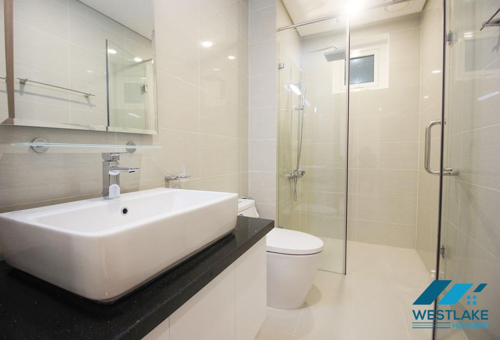 High floor three bedroom apartment in new building Ciputra, Ha Noi
