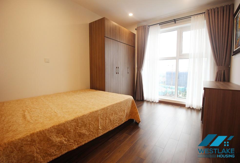 High floor three bedroom apartment in new building Ciputra, Ha Noi