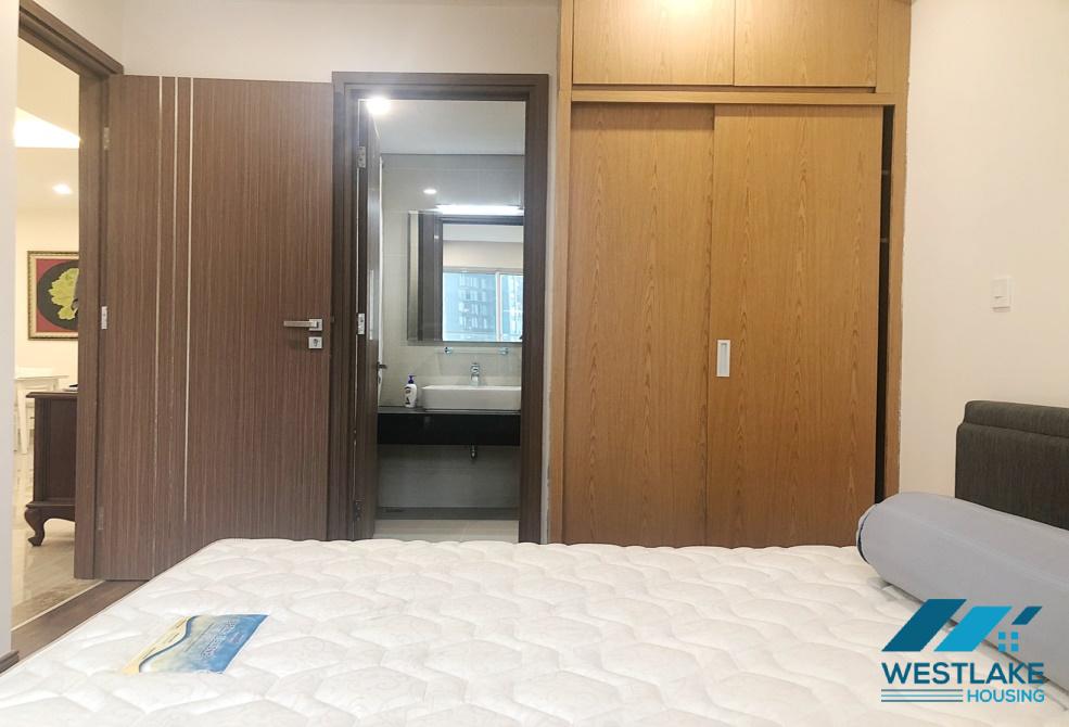 Cho thuê căn hộ 3 phòng ngủ rộng rãi và đẹp tại Ciputra, Tây Hồ Cho thuê căn hộ 3 phòng ngủ rộng rãi và đẹp tại Ciputra, Tây Hồ