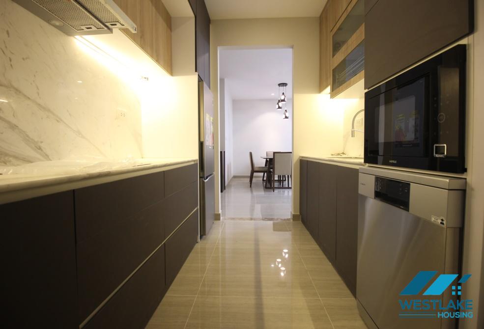 Cho thuê căn hộ hoàn toàn mới, view đẹp tại Ciputra – Tây Hồ