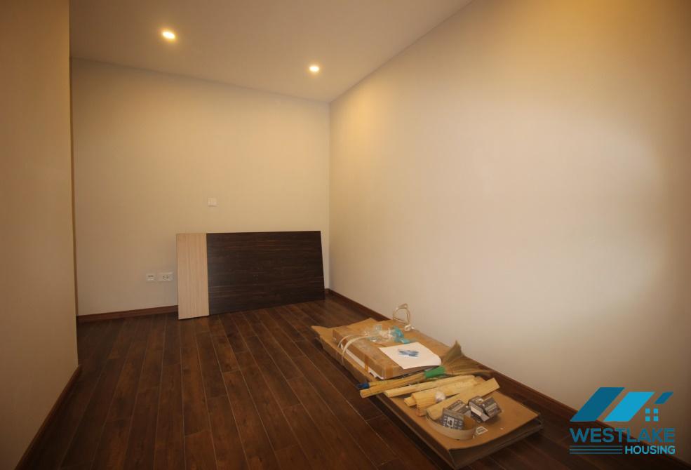 Cho thuê căn hộ hoàn toàn mới, view đẹp tại Ciputra – Tây Hồ