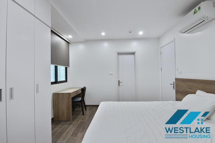 Căn Hộ 1 Phòng Ngủ Hiện Đại Đẹp Cho Thuê Trên Phố Tây Hồ, Hà Nội Căn Hộ 1 Phòng Ngủ Hiện Đại Đẹp Cho Thuê Trên Phố Tây Hồ, Hà Nội