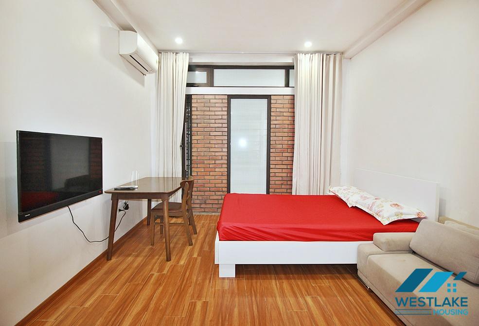 A cheap studio for rent in Dang Thai Mai, Tay Ho, Ha Noi