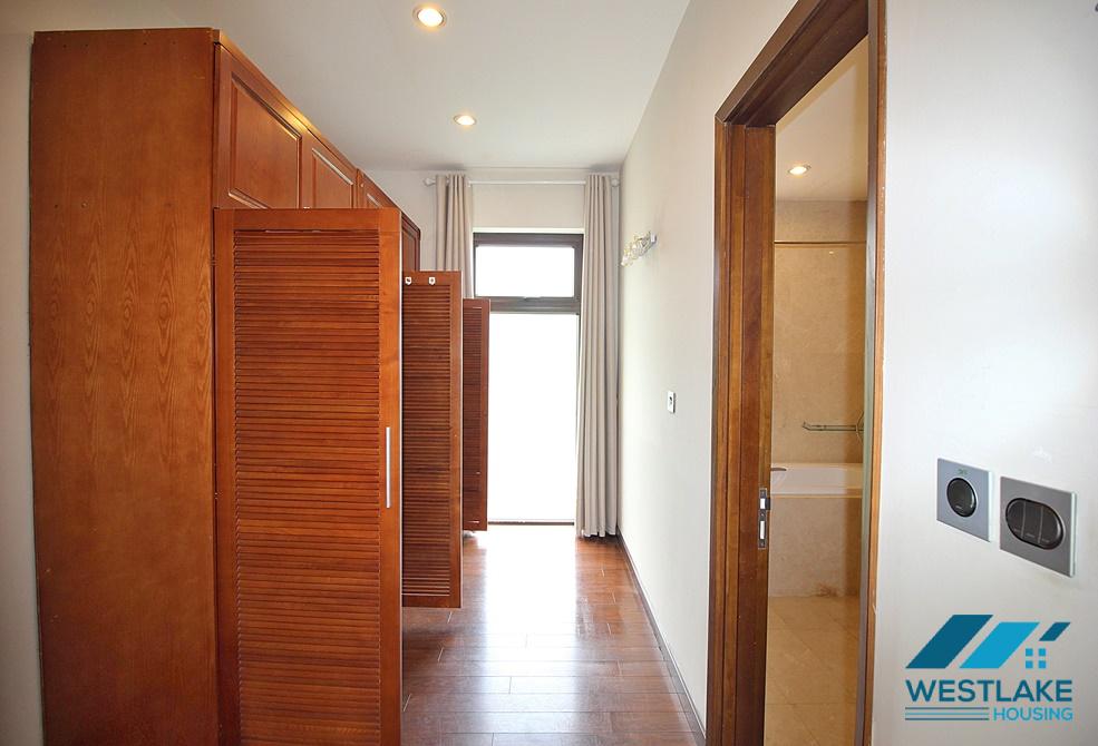 Cho thuê biệt thự rộng rãi tại Khu Q – Ciputra