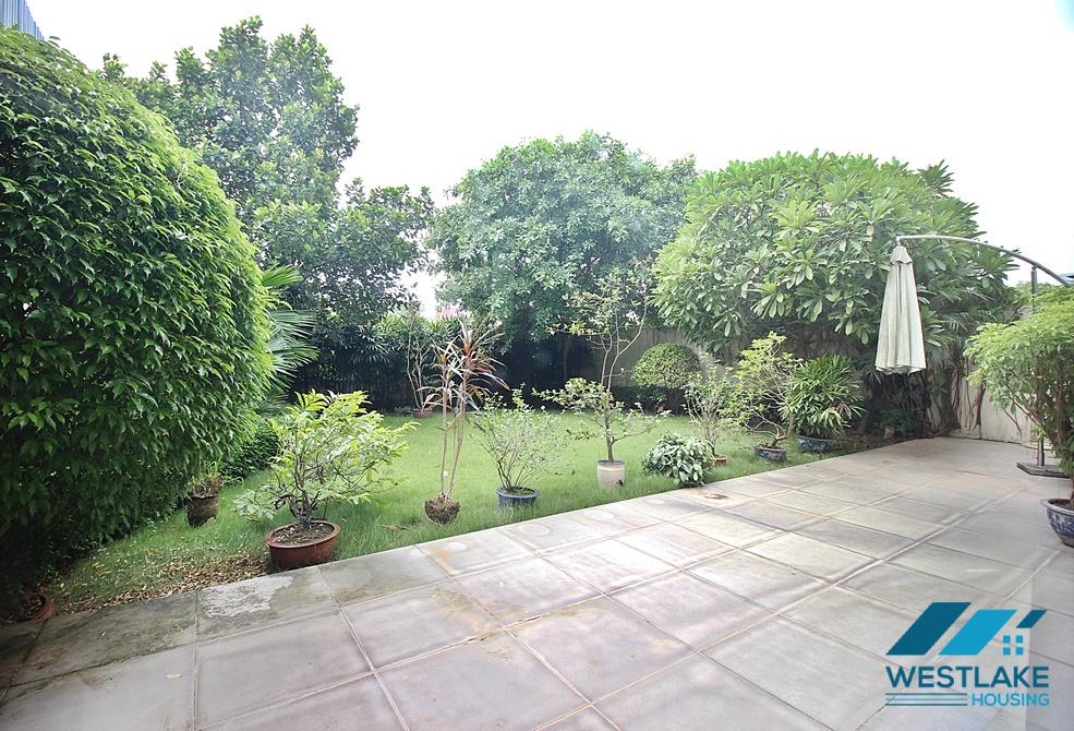 Cho thuê biệt thự rộng rãi tại Khu Q – Ciputra