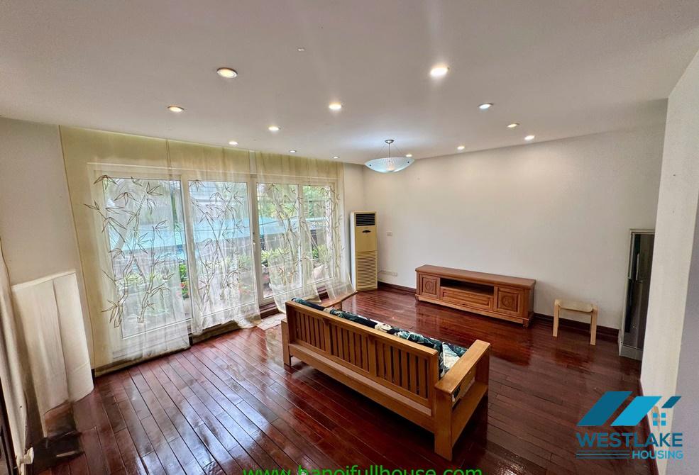A nice and cozy 3 bedroom house for rent in Dang Thai Mai, Tay Ho A nice and cozy 3 bedroom house for rent in Dang Thai Mai, Tay Ho
