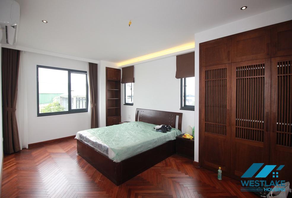 Spacious 3 bedroom apartment with duplex style for rent in Dang Thai Mai area, Tay Ho, Ha Noi Spacious 3 bedroom apartment with duplex style for rent in Dang Thai Mai area, Tay Ho, Ha Noi