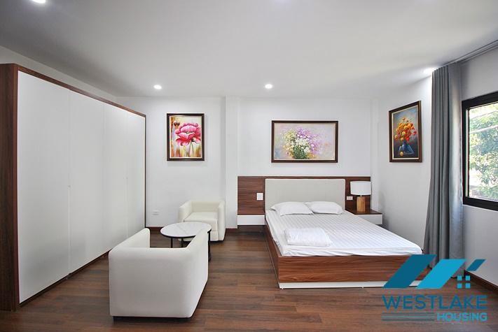 Cho Thuê Căn Hộ Studio  Mới Đẹp, Có Ban Công Thoáng Mát Tại Âu Cơ, Tây Hồ, Hà Nội