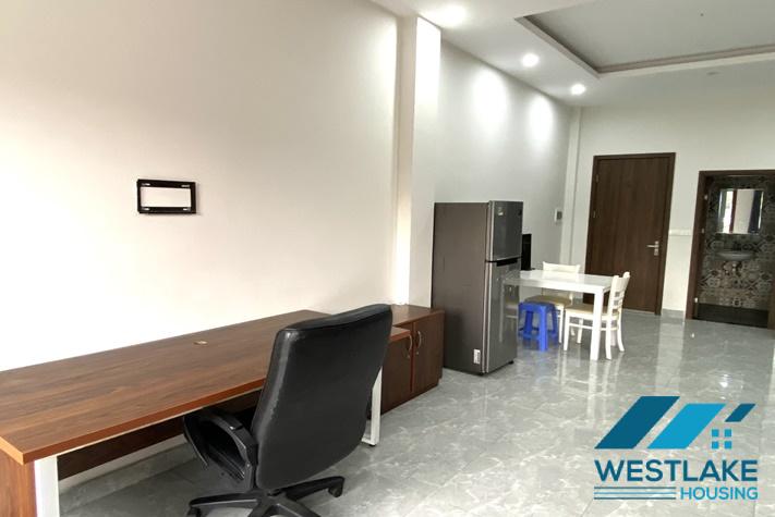 Cho Thuê Căn Hộ Studio  tầng 1 Rộng Thoáng Mát Tại Âu Cơ, Tây Hồ, Hà Nội.