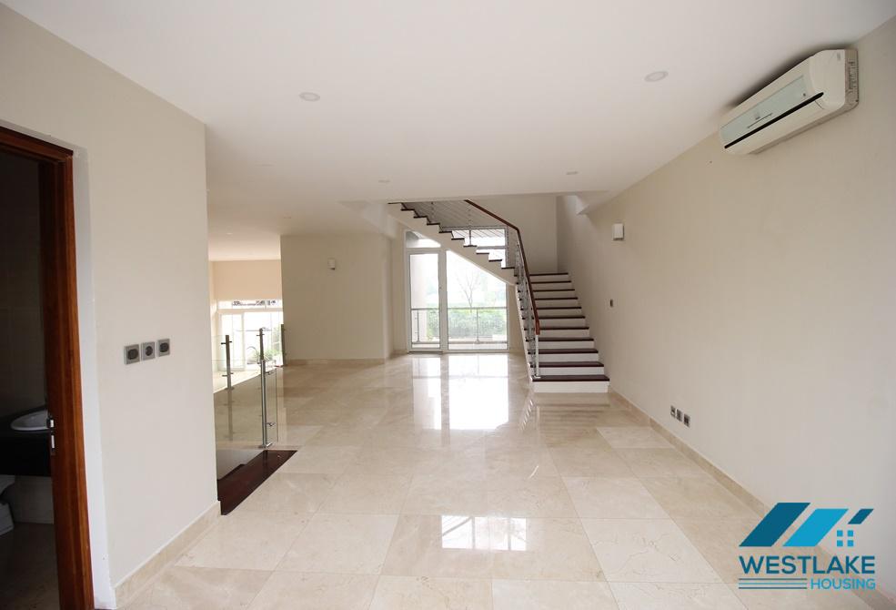 Cho thuê biệt thự rộng rãi tại Ciputra – Tây Hồ