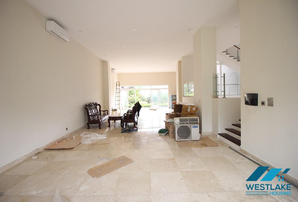 Cho thuê biệt thự rộng rãi tại Ciputra – Tây Hồ