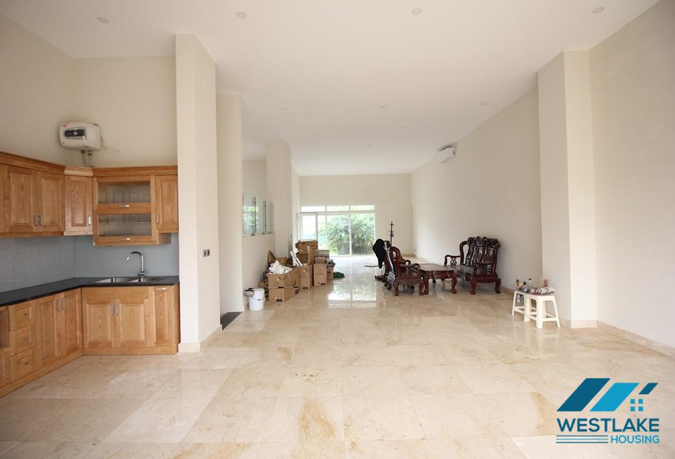 Cho thuê biệt thự rộng rãi tại Ciputra – Tây Hồ