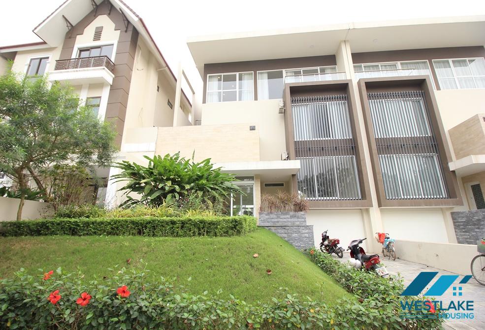 Cho thuê biệt thự rộng rãi tại Ciputra – Tây Hồ