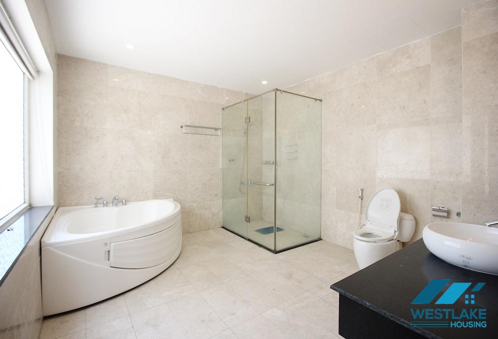 Cho thuê nhà mới xây tại khu Q – Ciputra, Tây Hồ, Hà Nội