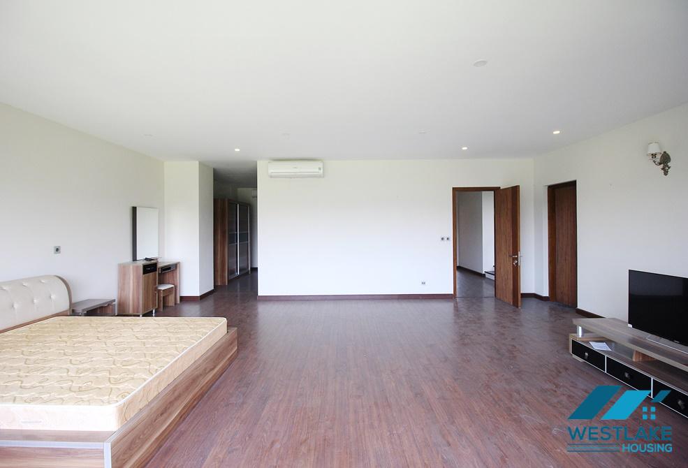 Cho thuê nhà mới xây tại khu Q – Ciputra, Tây Hồ, Hà Nội