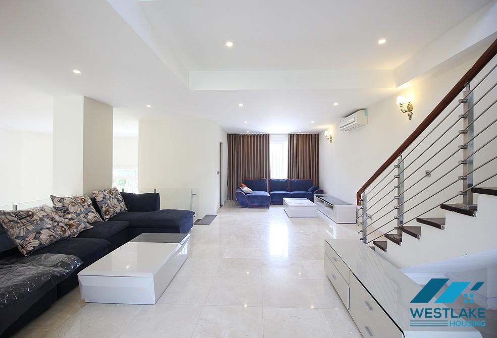 Cho thuê nhà mới xây tại khu Q – Ciputra, Tây Hồ, Hà Nội