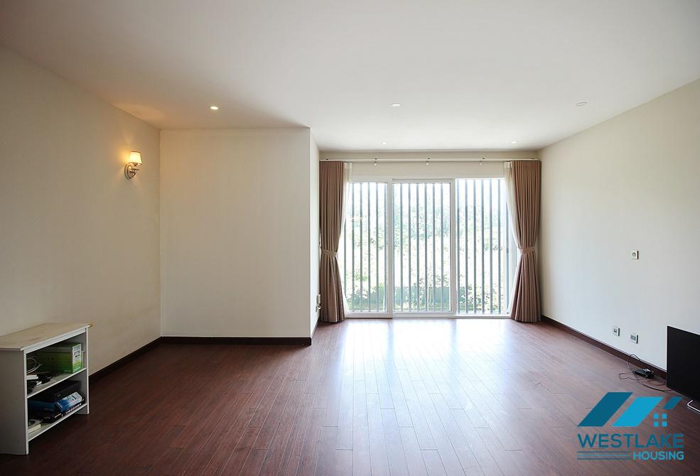 Cho thuê nhà mới xây tại khu Q – Ciputra, Tây Hồ, Hà Nội