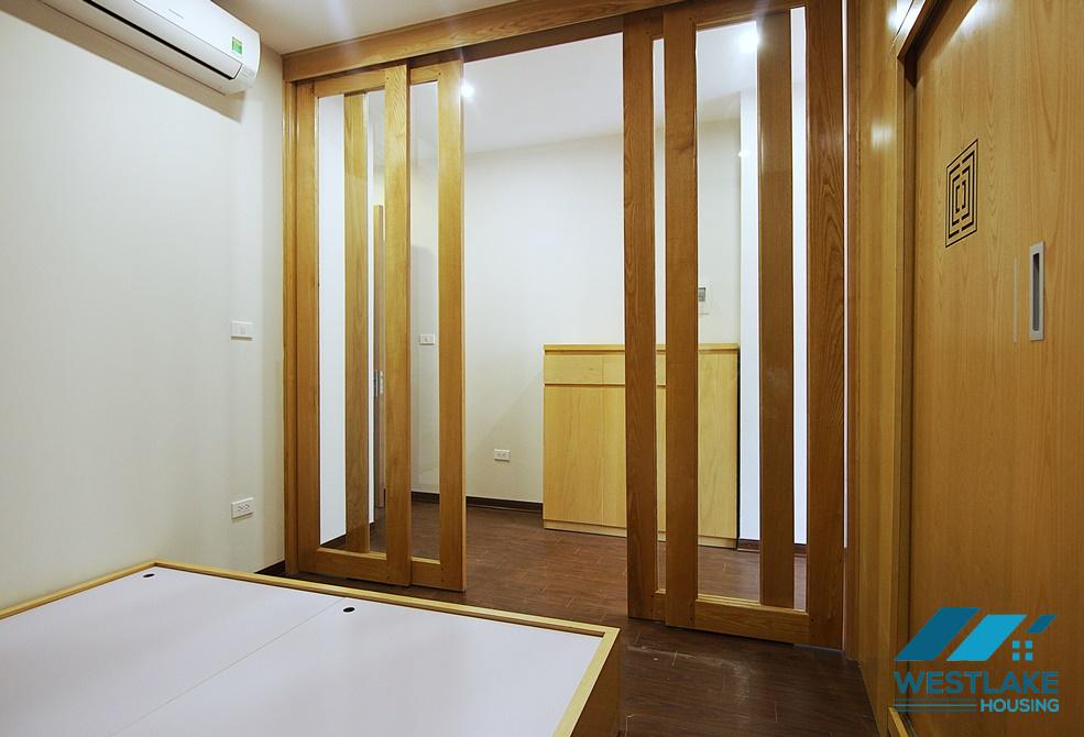 A good prized 1 bedroom apartment for rent in Tay Ho, Ha Noi