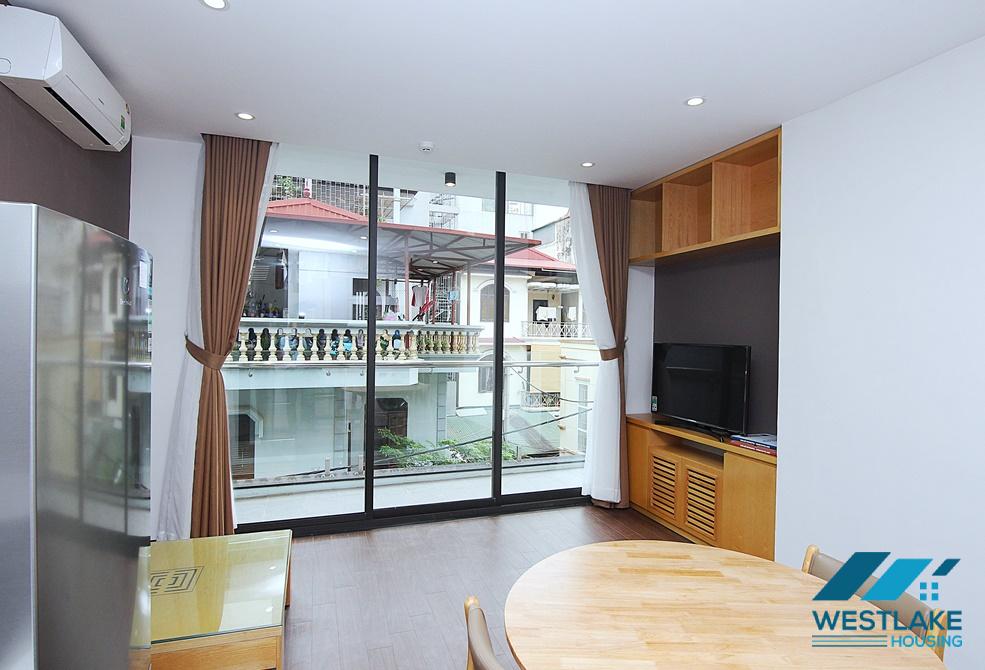A bright and nice apartment for rent in Dang Thai Mai, Tay Ho