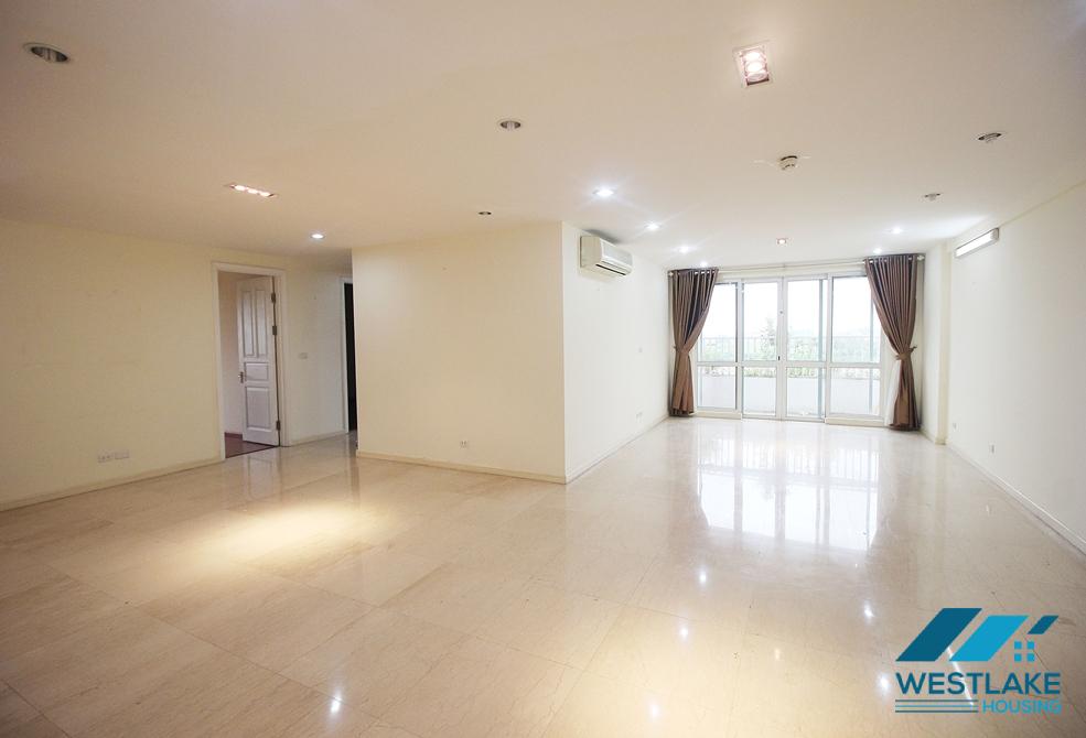 Unfurnished apartment for rent in P tower Ciputra, Tay Ho, Ha Noi