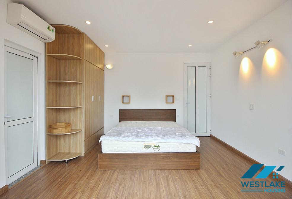 A bright 3 bedroom apartment for rent in Dang Thai Mai area, Tay Ho, Ha Noi