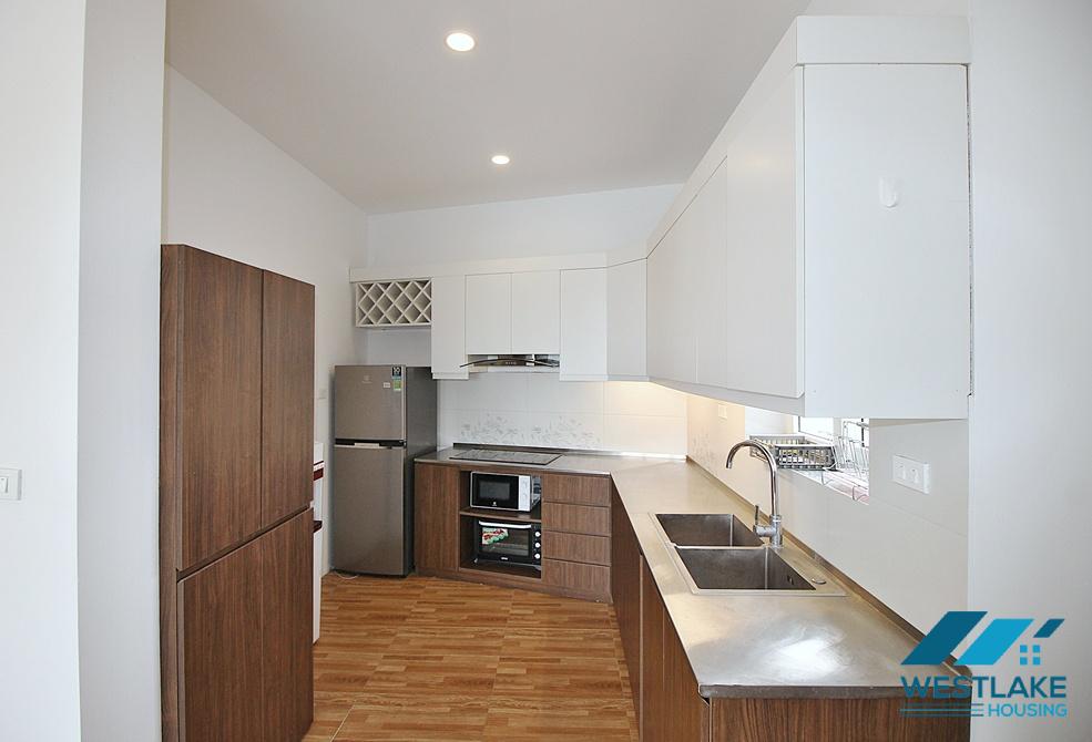 A bright 3 bedroom apartment for rent in Dang Thai Mai area, Tay Ho, Ha Noi