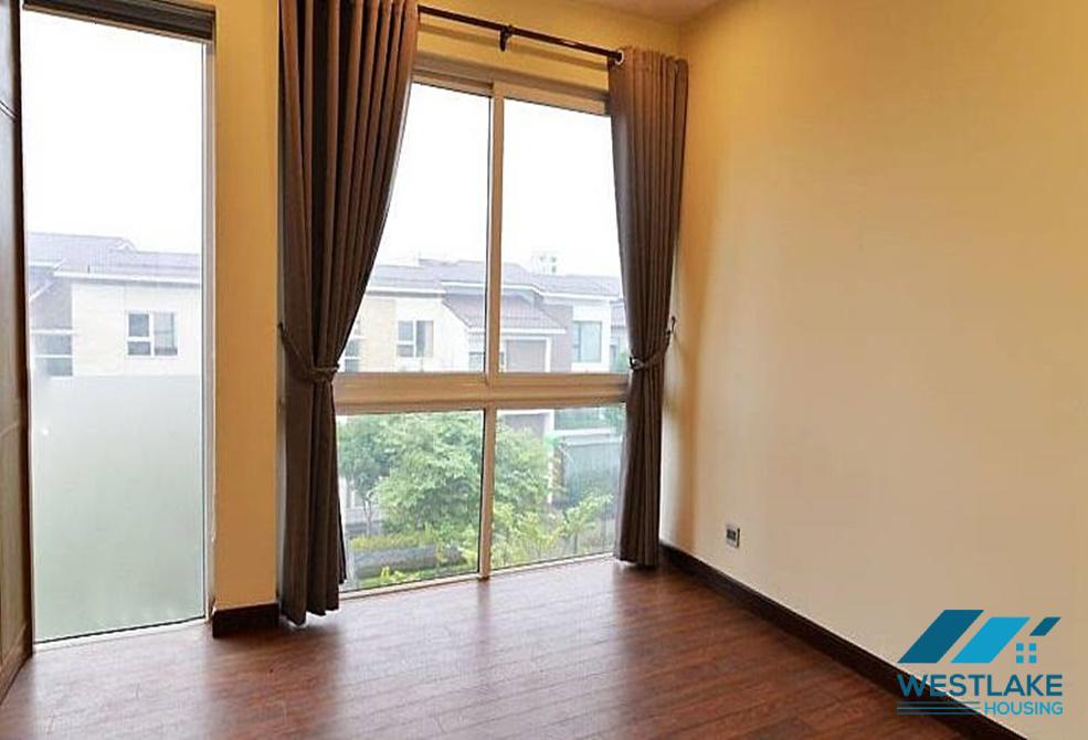 Cho thuê biệt thự sân vườn rộng tại Ciputra Tây Hồ