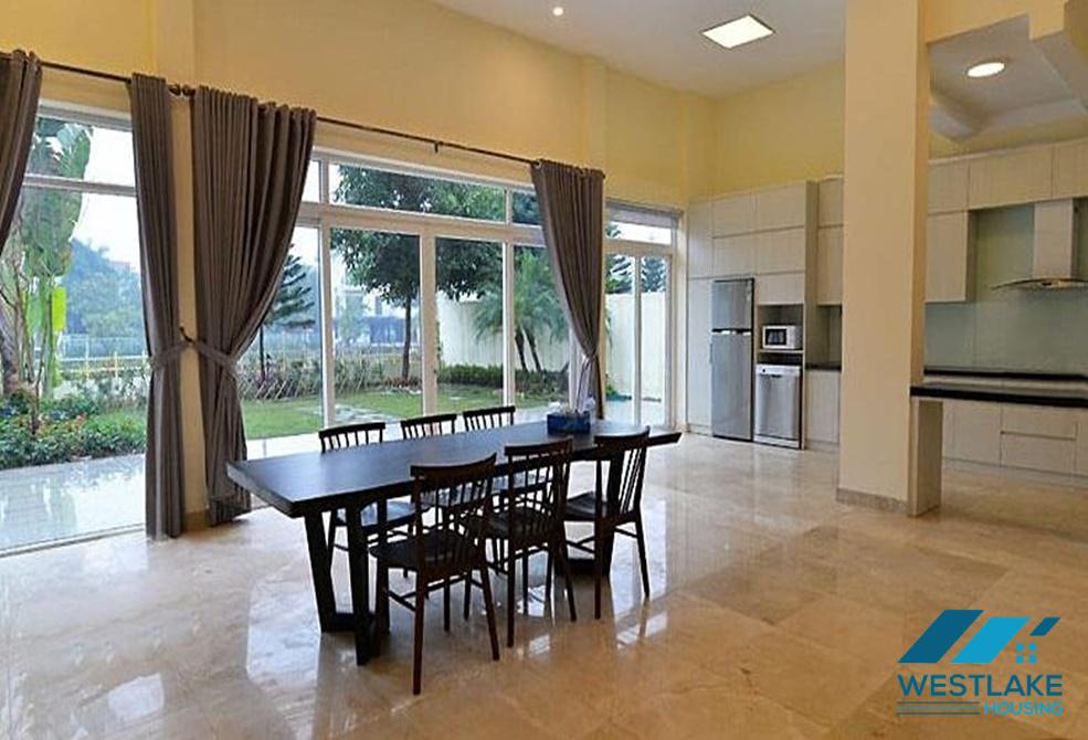 Cho thuê biệt thự sân vườn rộng tại Ciputra Tây Hồ