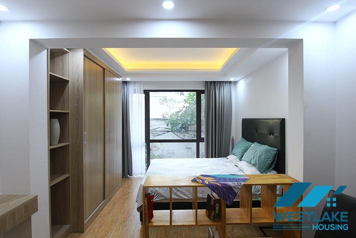 Cho Thuê Căn Hộ Studio Mới, Sáng Thoáng Tại Âu Cơ, Tây Hồ, Hà Nội