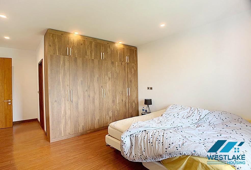 Cho thuê nhà 6 phòng ngủ tại khu Q Ciputra. Cho thuê nhà 6 phòng ngủ tại khu Q Ciputra.