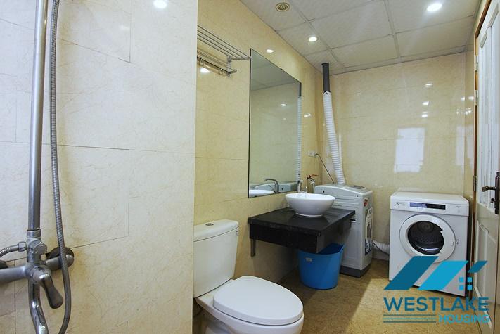 Căn Hộ 3 Phòng Ngủ Rộng Đẹp, Thoáng Sáng Cho Thuê Tại Âu Cơ Tây Hồ, Hà Nội