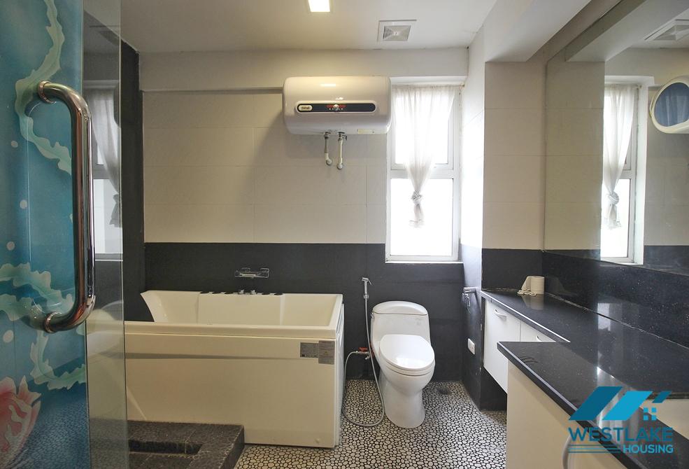 A good 3 bedroom apartment for rent in Ciputra P building, Tay Ho, Ha Noi