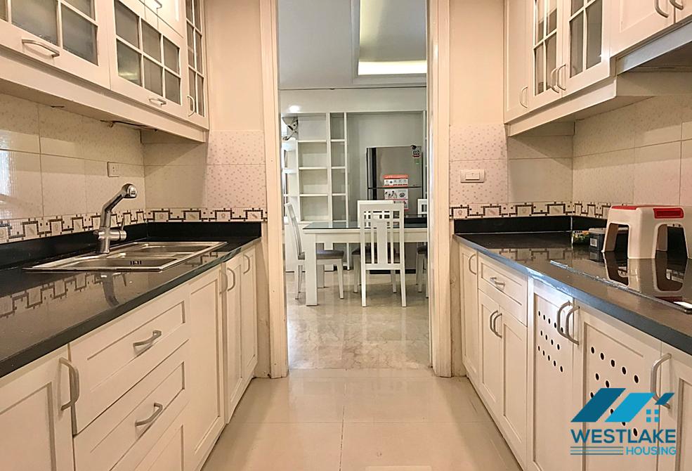 Mid floor apartment for rent in building P fully furnished 4 bedrooms