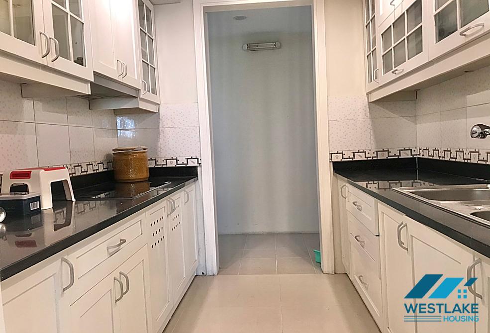 Mid floor apartment for rent in building P fully furnished 4 bedrooms
