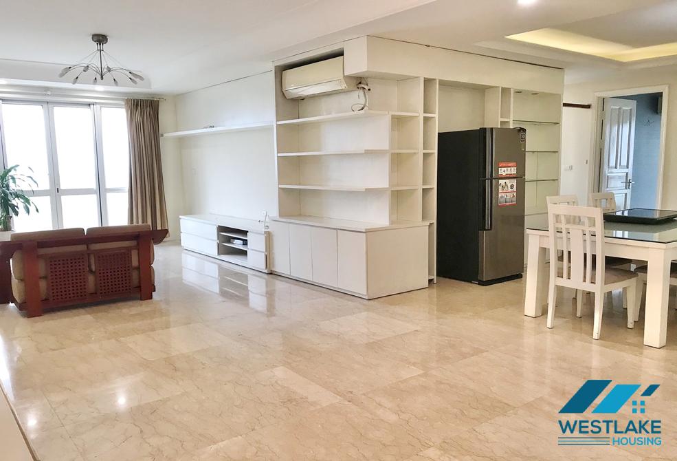 Mid floor apartment for rent in building P fully furnished 4 bedrooms