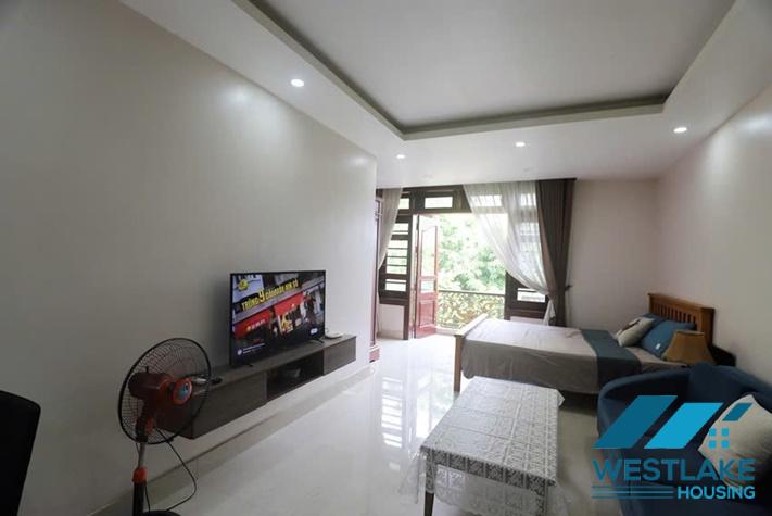 Căn Hộ Studio Đẹp Cho Thuê Tại Phố Đặng Thai Mai, Tây Hồ, Hà Nội