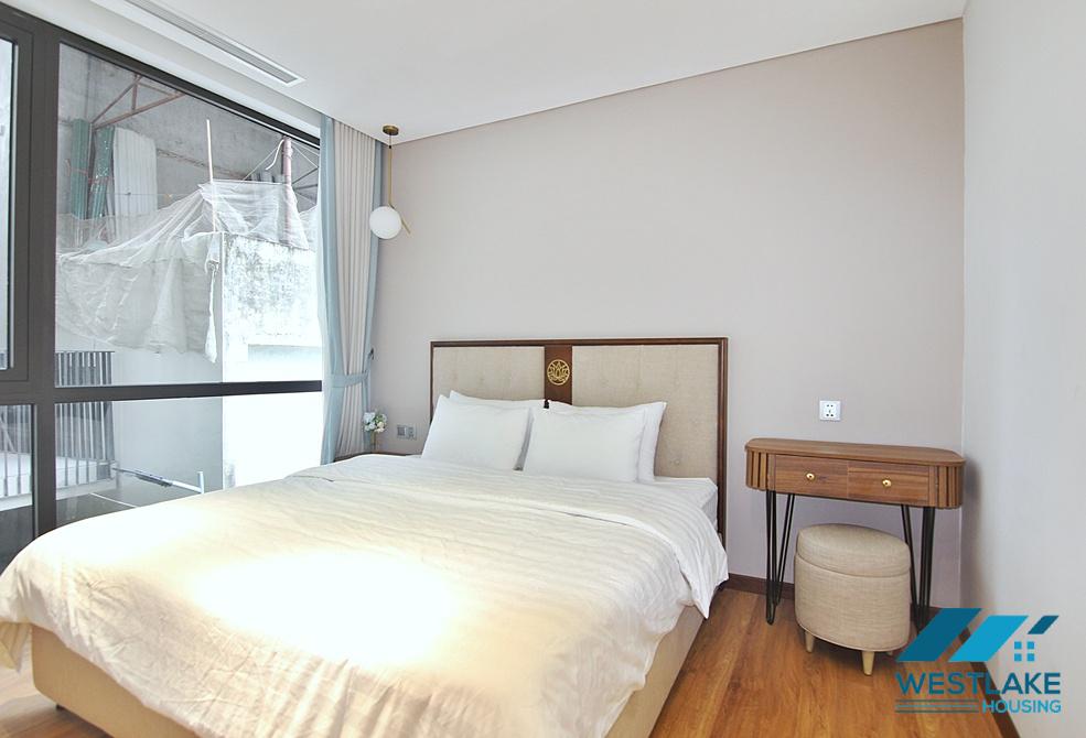 Clean and bright 2 bedrooms apartment for rent in Tu Hoa area, Tay Ho, Ha Noi Clean and bright 2 bedrooms apartment for rent in Tu Hoa area, Tay Ho, Ha Noi