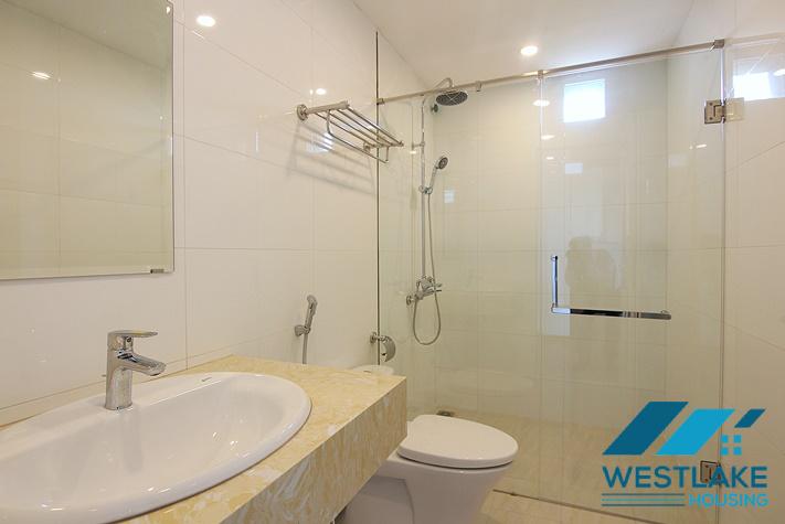 Cho Thuê Căn Hộ 3 Phòng Ngủ Mới Đẹp, Ban Công Thoáng Mát Tại Tây Hồ, Hà Nội Cho Thuê Căn Hộ 3 Phòng Ngủ Mới Đẹp, Ban Công Thoáng Mát Tại Tây Hồ, Hà Nội