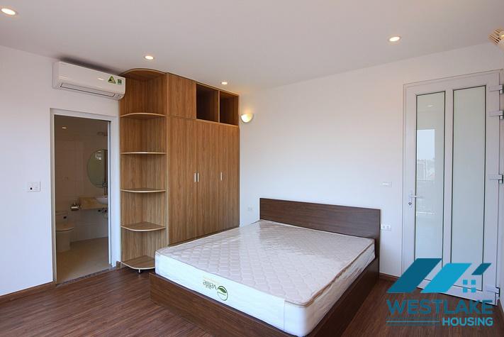 Cho Thuê Căn Hộ 3 Phòng Ngủ Mới Đẹp, Ban Công Thoáng Mát Tại Tây Hồ, Hà Nội Cho Thuê Căn Hộ 3 Phòng Ngủ Mới Đẹp, Ban Công Thoáng Mát Tại Tây Hồ, Hà Nội